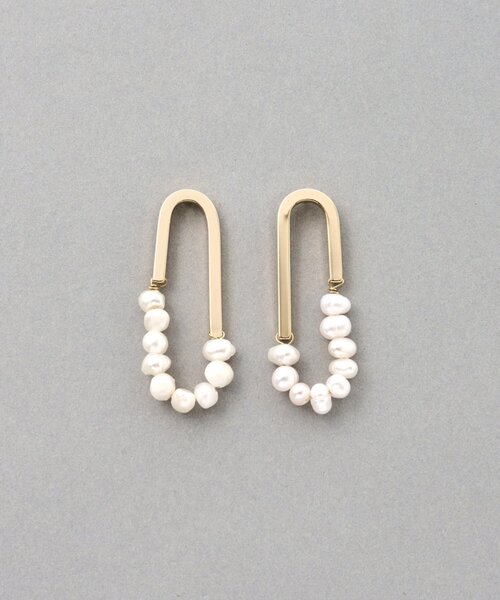 BEARDSLEY(ビアズリー)の「ゴールド×パールピアス(ピアス(両耳用)・レディース・ゴールド・FREE)」の2枚目の写真