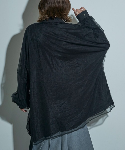 MAISON BREEZE reveur(メゾンブリーズレヴール)の「【MAISON BREEZE reveur】オーバーチュールルーズシャツ trc(シャツ/ブラウス・レディース・ブラック/オフホワイト・FREE)」の7枚目の写真