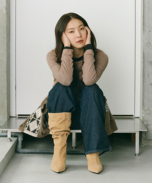 Levi's(リーバイス)の「Levi's/リーバイス シアー ロングスリーブ レイヤードTシャツ(Tシャツ/カットソー・レディース・ベージュ・M/S/XS)」の2枚目の写真