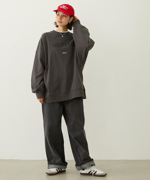 MILKFED.（ミルクフェド）の「STENCIL AND BAR LOGO BIG SWEAT TOP（スウェット・レディース・アッシュ/チャコール/ブラウン/ライトブルー・S/M）」の10枚目の写真