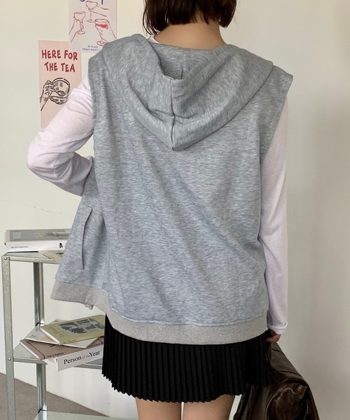 Teem Store(チームストア)の「フード付きスウェットベスト(ベスト・レディース・グレー/ネイビー・S/M)」の16枚目の写真