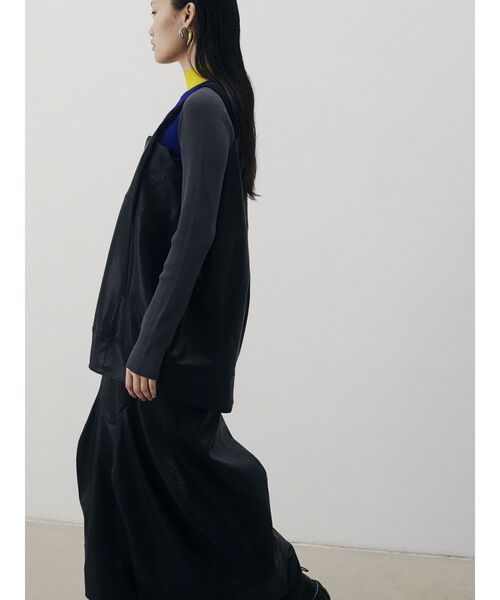 UN3D.（アンスリード）の「FAKE LEATHER COCOON SK / フェイクレザーコクーンスカート（スカート・レディース・グレー/ブラック・38/36）」の4枚目の写真