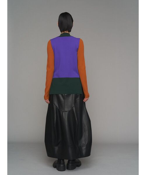 UN3D.（アンスリード）の「FAKE LEATHER COCOON SK / フェイクレザーコクーンスカート（スカート・レディース・グレー/ブラック・38/36）」の16枚目の写真