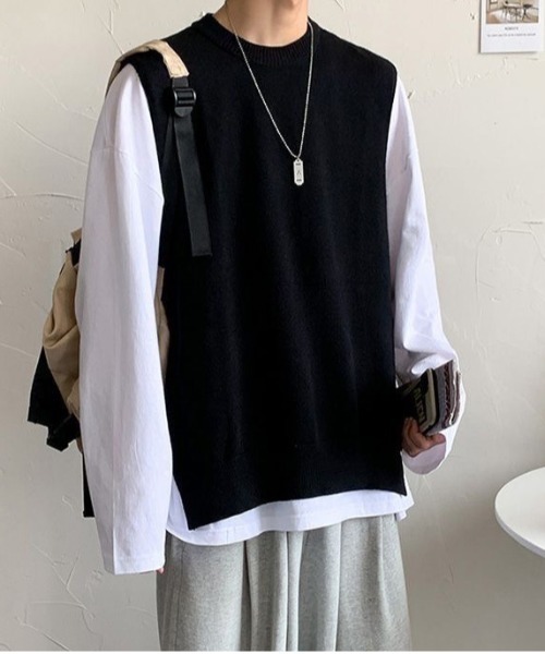 SHEPP(シープ)の「【UNISEX】サイドスリットクルーネックニットベスト(ベスト・メンズ・ブラック/グレー・F)」の8枚目の写真