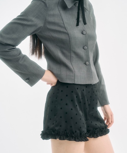 FEKETE(フェケテ)の「polka dot frill shorts / ドットフリルショートパンツ(その他パンツ・レディース・アイボリー/ブラック・SMALL/MEDIUM/LARGE)」の9枚目の写真