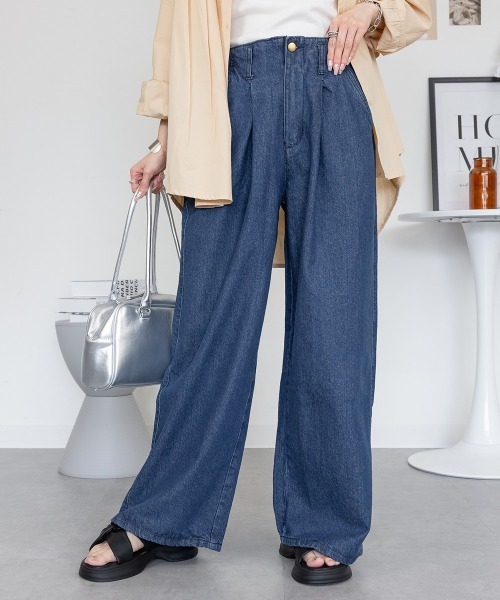 RCD(アールシーディー)の「ウエストタックハイウエストワイドデニムパンツ(その他パンツ・レディース・ネイビー/ワンウォッシュ・LL/L)」の1枚目の写真