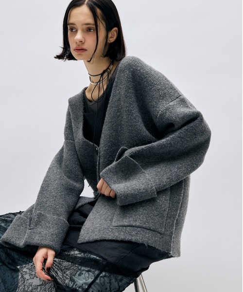 AIC.（エーアイシー）の「ワイドターンバックニットカーディガン（カーディガン/ボレロ・レディース・チャコールグレー/ブラウン・FREE）」の2枚目の写真