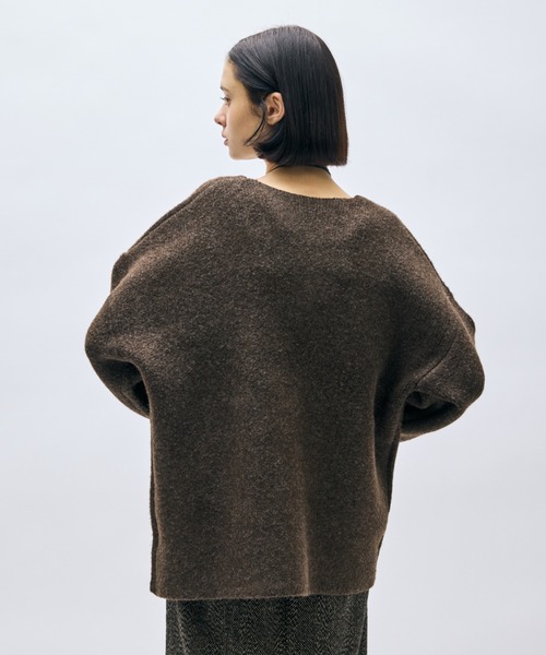 AIC.（エーアイシー）の「ワイドターンバックニットカーディガン（カーディガン/ボレロ・レディース・チャコールグレー/ブラウン・FREE）」の16枚目の写真