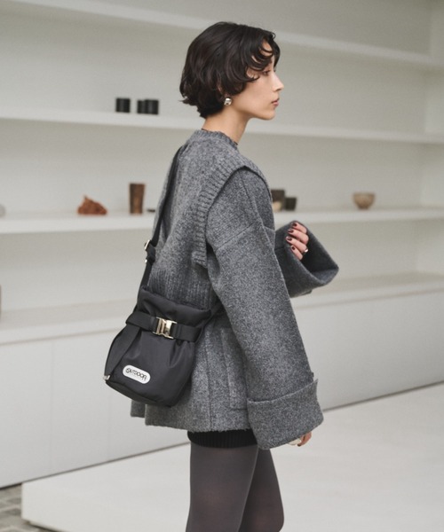 AIC.（エーアイシー）の「ワイドターンバックニットカーディガン（カーディガン/ボレロ・レディース・チャコールグレー/ブラウン・FREE）」の7枚目の写真