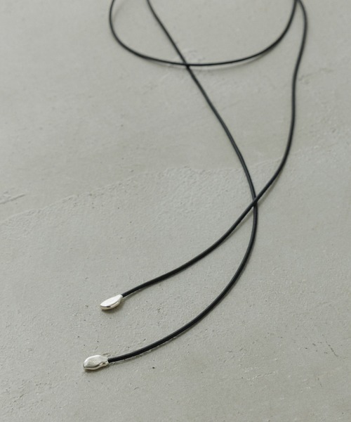 ADAM ET ROPE'（アダムエロペ）の「【EMOELLE】drop end choker（チョーカー・レディース・シルバー・FREE）」の5枚目の写真