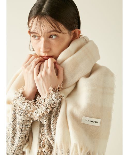 LILY BROWN（リリーブラウン）の「シャギーチェックストール（ストール/ショール・レディース・ブルー/グリーン/ライトベージュ・F）」の4枚目の写真