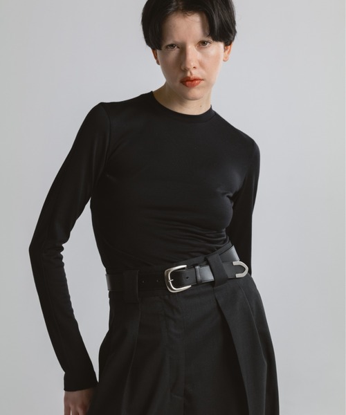 CINOH(チノ)の「WOOL JERSEY CREW NECK T-SHIRT(Tシャツ/カットソー・レディース・ブラック/ホワイト系その他・38/36)」の1枚目の写真