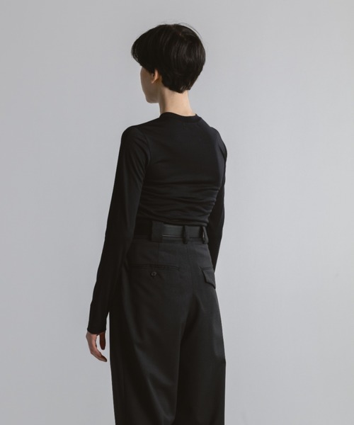 CINOH(チノ)の「WOOL JERSEY CREW NECK T-SHIRT(Tシャツ/カットソー・レディース・ブラック/ホワイト系その他・38/36)」の6枚目の写真