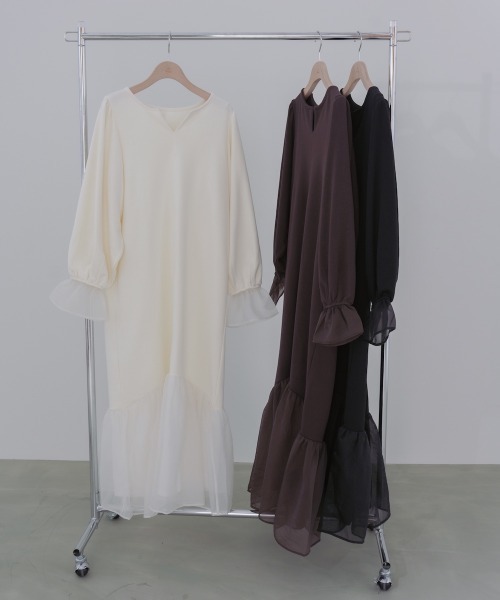 Bab（バブ）の「【選べるサイズ展開】オーガンジー切替スウェットワンピース（ワンピース・レディース・アイボリー/ブラック/ブラウン・S/M/L）」の15枚目の写真