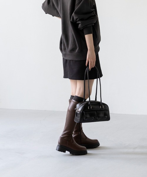 menue（メヌエ）の「ラウンドトゥ 厚底 ストレッチロングブーツ（ブーツ・レディース・ダークブラウン/ブラック系その他/ブラック・S/M/L/LL）」の12枚目の写真
