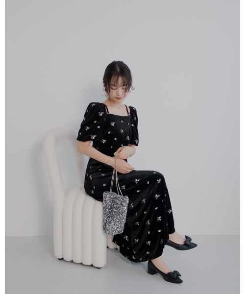 JUMELLE(ジュメロ)の「【結婚式/オケージョン】ベロアラインドレス(ワンピース・レディース・ブラック・MEDIUM/SMALL)」の5枚目の写真
