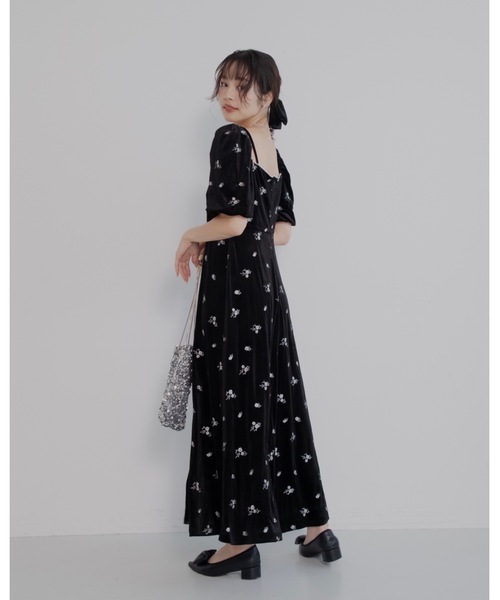 JUMELLE(ジュメロ)の「【結婚式/オケージョン】ベロアラインドレス(ワンピース・レディース・ブラック・MEDIUM/SMALL)」の18枚目の写真