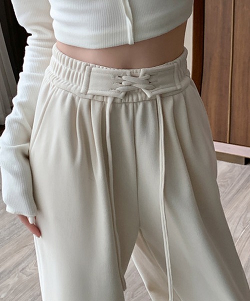 DAY CLOSET（デイ クローゼット）の「【大きいサイズ有】韓国っぽ美脚。レースアップハイウエストイージースウェットパンツ レディース（スウェットパンツ・レディース・アイボリー/ブラック/グレー/ピンク・M/S/XL/L）」の18枚目の写真