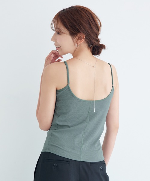 Ahr.(アール)の「【ノンワイヤーでもキレイシルエットキープ】カップ付きキャミソール ブラトップ/basic(キャミソール・レディース・モスグリーン/グレイッシュベージュ/ブラック・M-L/L-XL/S-M)」の3枚目の写真