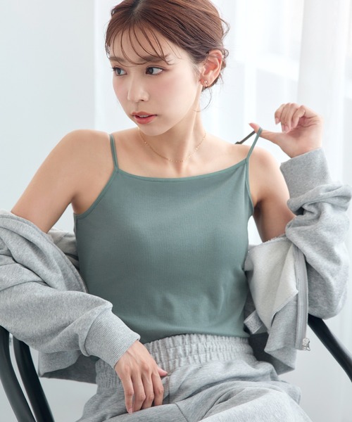 Ahr.(アール)の「【ノンワイヤーでもキレイシルエットキープ】カップ付きキャミソール ブラトップ/basic(キャミソール・レディース・モスグリーン/グレイッシュベージュ/ブラック・M-L/L-XL/S-M)」の5枚目の写真