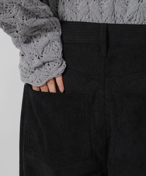 LAKOLE（ラコレ）の「コーデュロイタックパンツ / 593436（その他パンツ・レディース・ブラウン/パープル/ライトベージュ/ブラック・MEDIUM/LARGE）」の21枚目の写真