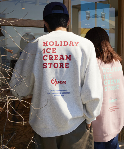 FREAK'S STORE（フリークスストア）の「限定展開 HOLIDAY ICECREAM×FREAK'S STORE/ホリデーアイスクリーム 別注 ビッグシルエット バックプリント クルーネックスウェット/裏起毛（Tシャツ/カットソー・メンズ・ブラック/グレー/ピンク/グリーン・SMALL/MEDIUM/LARGE）」の10枚目の写真