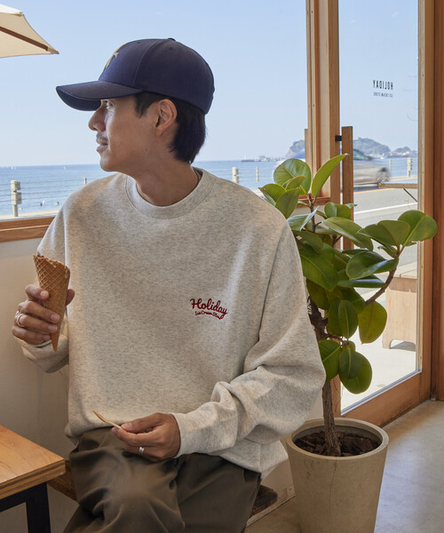 FREAK'S STORE（フリークスストア）の「限定展開 HOLIDAY ICECREAM×FREAK'S STORE/ホリデーアイスクリーム 別注 ビッグシルエット バックプリント クルーネックスウェット/裏起毛（Tシャツ/カットソー・メンズ・ブラック/グレー/ピンク/グリーン・SMALL/MEDIUM/LARGE）」の17枚目の写真