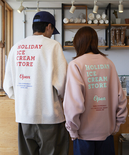 FREAK'S STORE（フリークスストア）の「限定展開 HOLIDAY ICECREAM×FREAK'S STORE/ホリデーアイスクリーム 別注 ビッグシルエット バックプリント クルーネックスウェット/裏起毛（Tシャツ/カットソー・メンズ・ブラック/グレー/ピンク/グリーン・SMALL/MEDIUM/LARGE）」の18枚目の写真