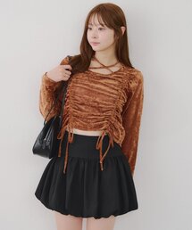 チョーカー付ドロストプルオーバー