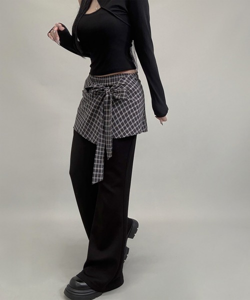 FOLLOWIN(フォロウィン)の「2way/チェックスカートレイヤーフレアパンツ(その他パンツ・レディース・グレー/ブラック・LARGE/MEDIUM/SMALL)」の5枚目の写真
