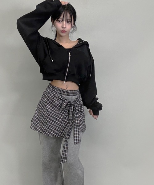 FOLLOWIN(フォロウィン)の「2way/チェックスカートレイヤーフレアパンツ(その他パンツ・レディース・グレー/ブラック・LARGE/MEDIUM/SMALL)」の18枚目の写真