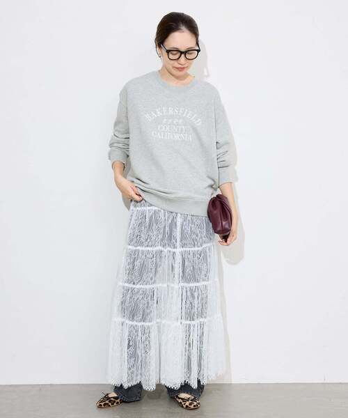 ＋81BRANCA（ハチイチブランカ）の「+81BRANCA/ハチイチブランカ SLOBE別注 ロゴスウェット（スウェット・レディース・グレー/アイボリー/ピンク/ブラウン・FREE）」の11枚目の写真