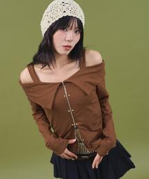 dispark | DISPARK/【25年秋冬新作】オフショルスタッズデザイントップ(Tシャツ/カットソー)