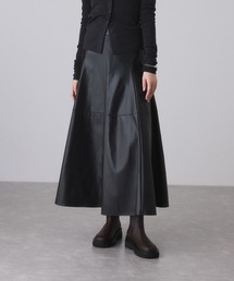 ADAM ET ROPE'（アダムエロペ）の「シンセティックレザーフレアスカート（スカート）」