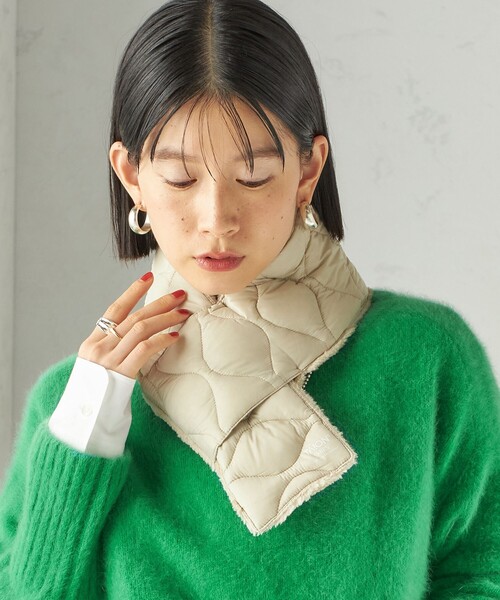 TAION（タイオン）の「【SHIPS別注】TAION:〈手洗い可能〉細幅 リバー ダウン マフラー（マフラー・レディース・ライトグレー/ブラウン/ブラック/ライトブルー・ONE SIZE）」の5枚目の写真