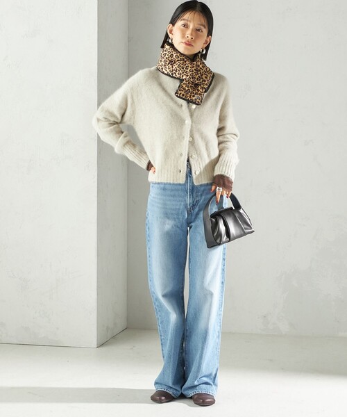 TAION（タイオン）の「【SHIPS別注】TAION:〈手洗い可能〉細幅 リバー ダウン マフラー（マフラー・レディース・ライトグレー/ブラウン/ブラック/ライトブルー・ONE SIZE）」の17枚目の写真