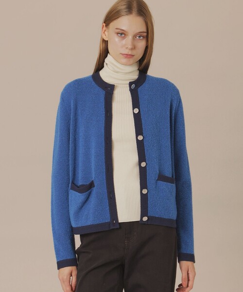 MACKINTOSH LONDON(マッキントッシュ ロンドン)の「【婦人画報11月号掲載】スフレニットカーディガン(カーディガン/ボレロ・レディース・グレー系その他/ライトブルー・38)」の2枚目の写真