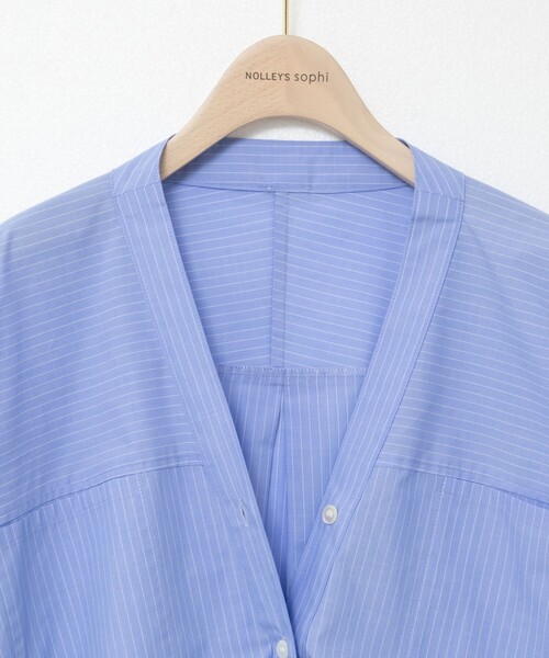 NOLLEY’S Sophi（ノーリーズソフィ）の「ウォッシャブルタイプライターVネック2WAYシャツ（シャツ/ブラウス・レディース・ネイビー/ホワイト/ブルー系その他3・38）」の20枚目の写真