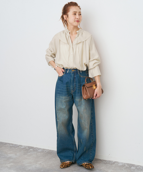 Spick & Span（スピックアンドスパン）の「ポリアセテートラッフルカラーブラウス（シャツ/ブラウス・レディース・ベージュ/ブラウン/ブラック・FREE）」の10枚目の写真