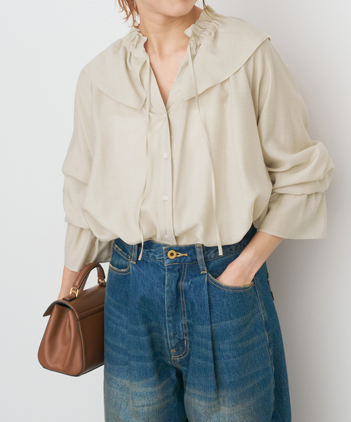 Spick & Span（スピックアンドスパン）の「ポリアセテートラッフルカラーブラウス（シャツ/ブラウス・レディース・ベージュ/ブラウン/ブラック・FREE）」の19枚目の写真