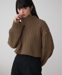マットモールクロップドハイネックニット