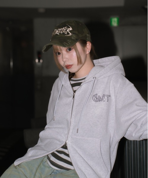 centimeter（センチメーター）の「CMT ruler rhinestone zip hoodie（パーカー・メンズ・ヘザーグレー/ボルドー/スミクロ・SMALL/MEDIUM/LARGE）」の12枚目の写真