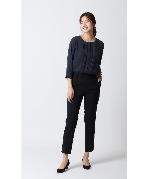 AOYAMA(アオヤマ)の「一枚で上品見え!WEB限定フロントピンタックブラウス(シャツ/ブラウス・レディース・ネイビー/ベージュ/ホワイト/ブラウン・S/M/L)」の6枚目の写真
