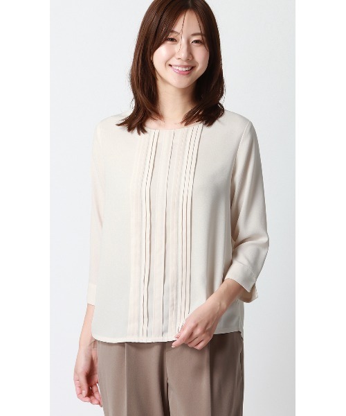 AOYAMA(アオヤマ)の「一枚で上品見え!WEB限定フロントピンタックブラウス(シャツ/ブラウス・レディース・ネイビー/ベージュ/ホワイト/ブラウン・S/M/L)」の15枚目の写真