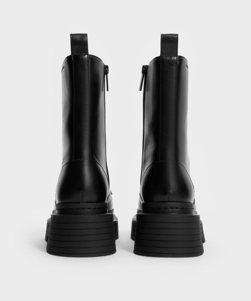 CHARLES & KEITH(チャールズ & キース)の「サテンレース プラットフォームコンバットブーツ(ブーツ・レディース・ブラック/ダークブラウン・25.5cm/25cm/24.5cm/23.5cm/23cm/22.5cm)」の6枚目の写真