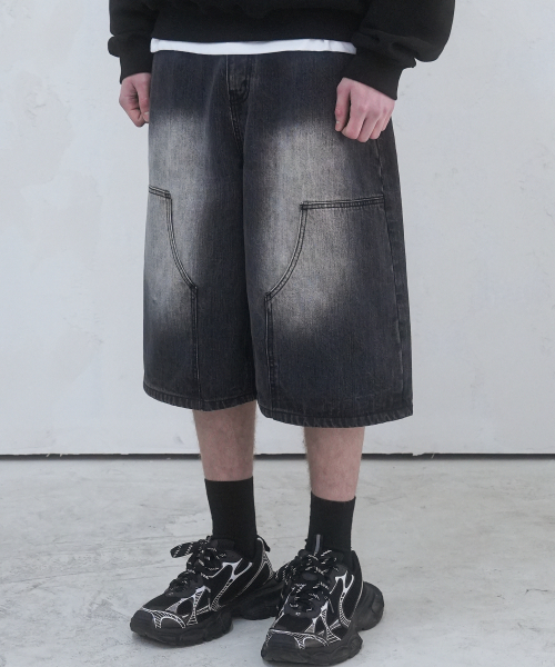 AVANDRESS(アバンドレス )の「カーペンター デニム ショーツ ライトブルー(その他パンツ・レディース・スカイブルー・X-SMALL/SMALL/MEDIUM/LARGE/X-LARGE)」の4枚目の写真