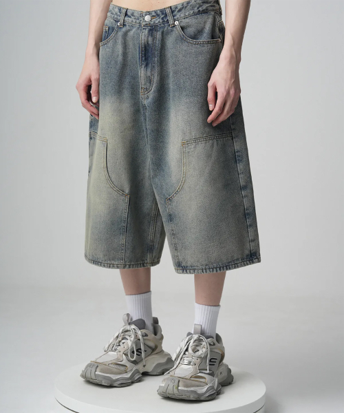 AVANDRESS(アバンドレス )の「カーペンター デニム ショーツ ライトブルー(その他パンツ・レディース・スカイブルー・X-SMALL/SMALL/MEDIUM/LARGE/X-LARGE)」の6枚目の写真