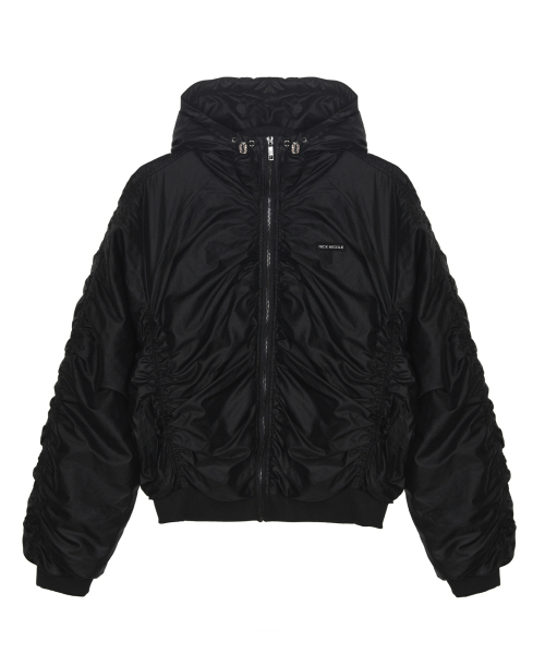 NICK&NICOLE（ニックアンドニコール）の「HOODY SHIRRING VOLUME JACKET_BLACK（ブルゾン・レディース・その他・FREE）」の4枚目の写真