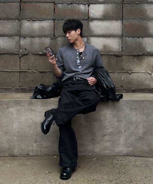 SLOWACID（スローアシッド）の「カーブドワッフルヘンリーネック[チャコール]（Tシャツ/カットソー・レディース・その他・MEDIUM/LARGE）」の7枚目の写真