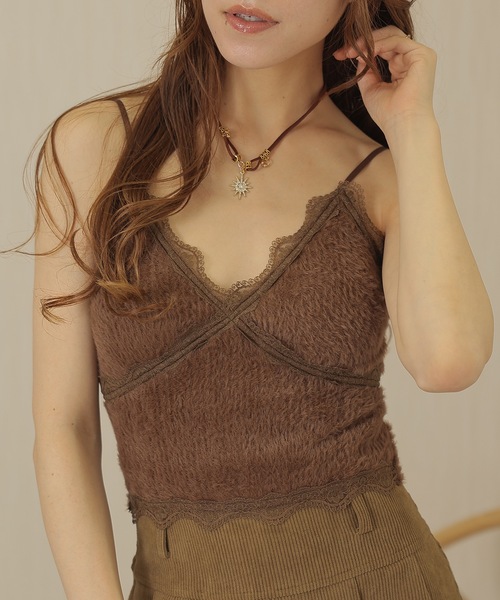 Lace Ladies(レースレディース)の「バック シャーリング Vネック ファー キャミソール(キャミソール・レディース・アイボリー/ブラック/ホワイト/ブラウン・FREE)」の4枚目の写真